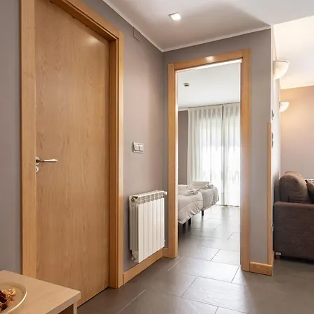 Apts Cueto 2a 2 Adultos 2 Ninos Apartment Onís