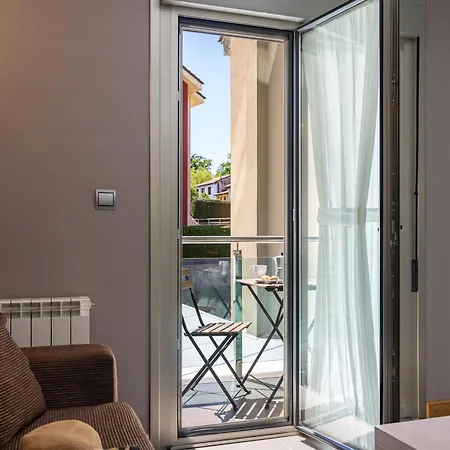 Apartment Apts Cueto 2a 2 Adultos 2 Ninos *