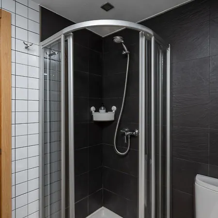 Apartment Apts Cueto 2a 2 Adultos 2 Ninos *